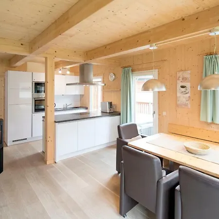 Dağ evi Kreischberg Chalet 16 *